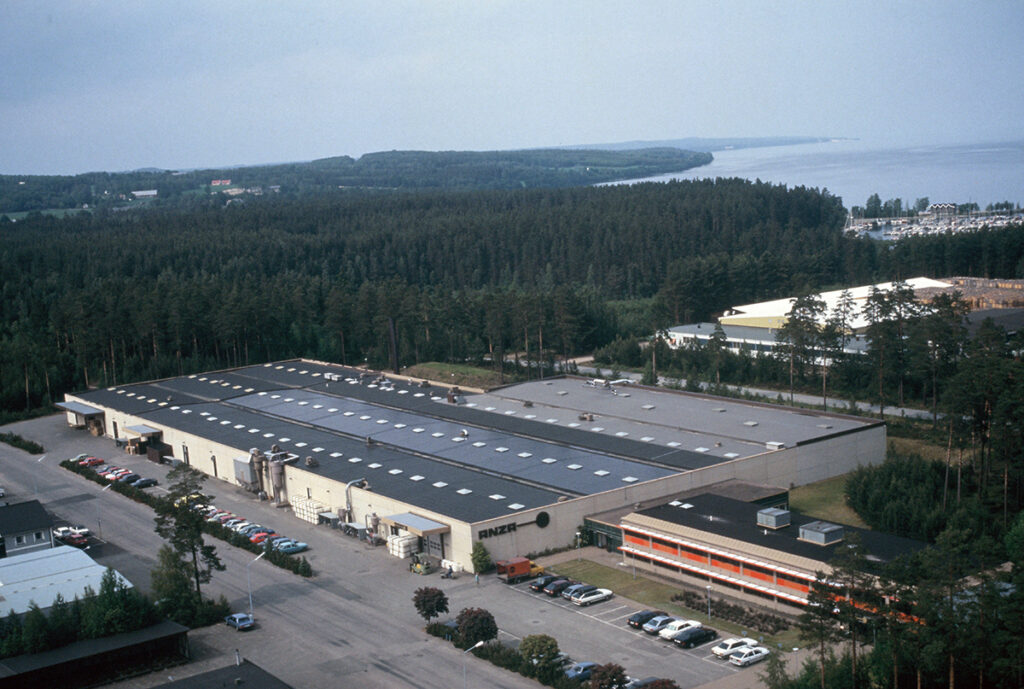 Drönarbild över Anza fabriken i Bankeryd
