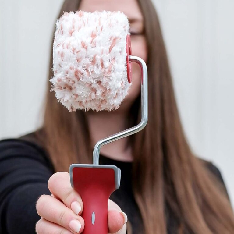 Kvinna med fasadroller